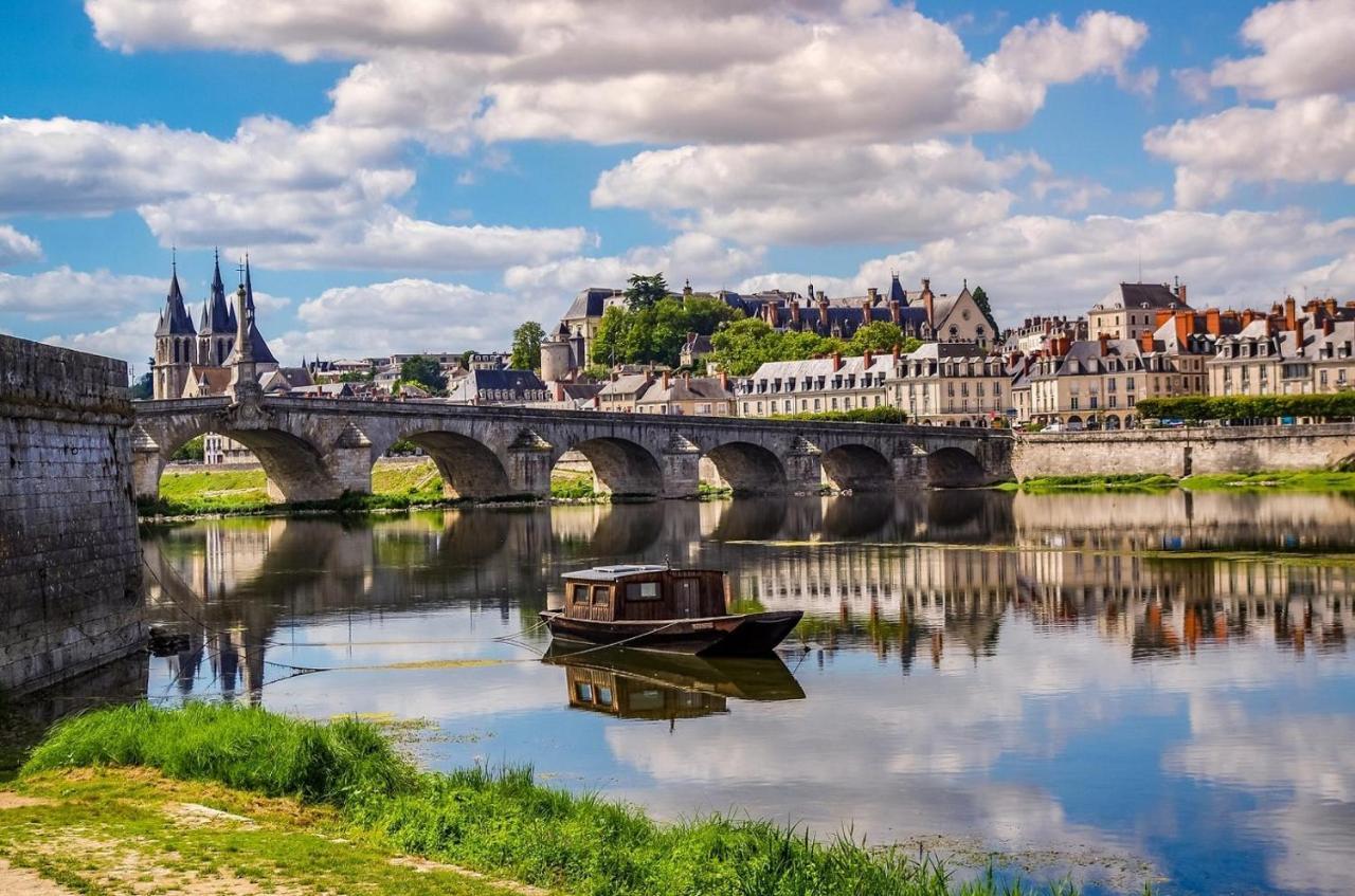 Kyriad Blois Nord Exterior foto